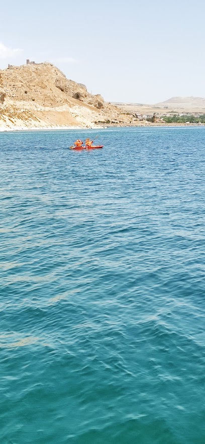 Adilcevaz Doğu İnci Dalış Okulu