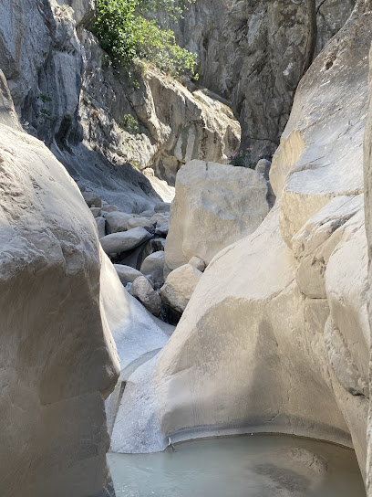 Asaf Efendi Şelalesi