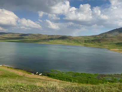 Balık gölü seyir noktası