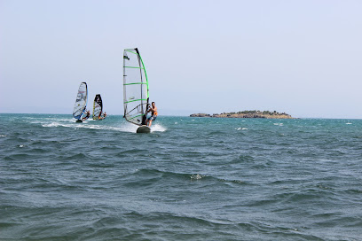 CANDARLI WINDSURF CENTER