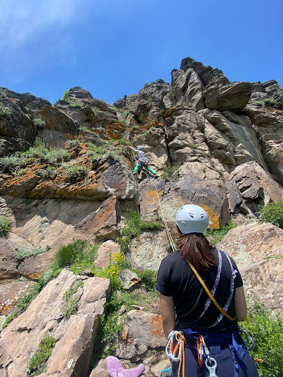 Dereiçi tırmanış bahçesi