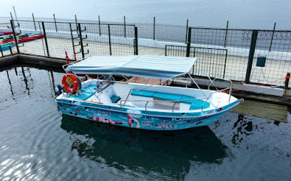 Flamingo Yolu Tekne Turu