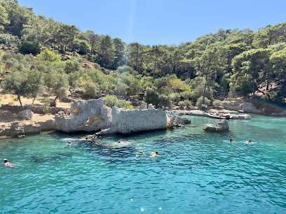 Göcek 12 oniki adalar tekne turu günübirlik