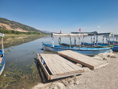 Işıklı Gölü Tekne Turu ve Kamp