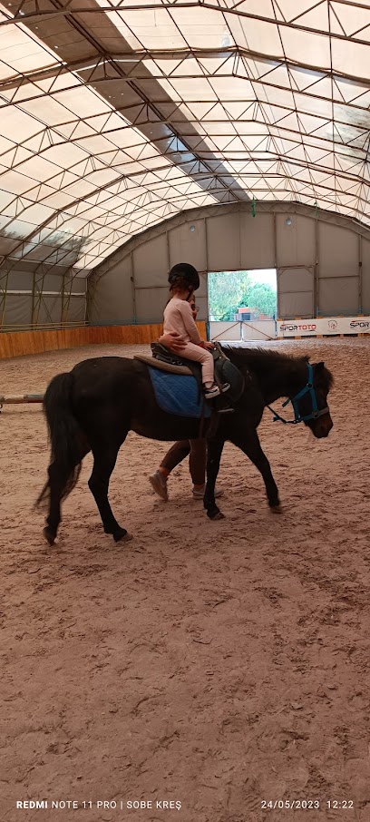 İzmir Atlı Spor ve İhtisas Kulübü