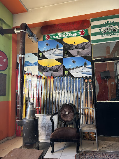 Kar Kaplanları Kayak Odası