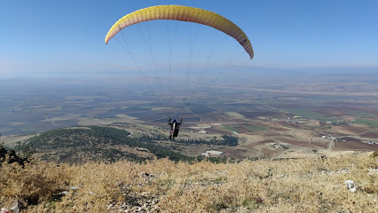 Kardelen Tepesi Yamaç Paraşütü Takeoff