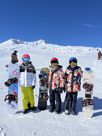 Kayseri Kayak Snowboard Akademisi