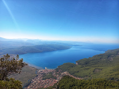 Kızılağaç Seyirtepesi