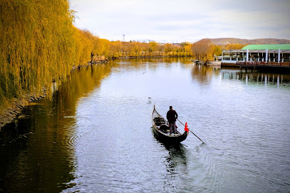Kızılırmak Kenarı