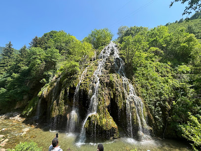 Kuzalan Şelalesi Tabiat Parkı