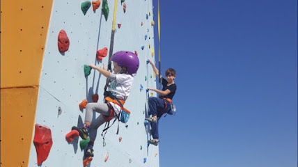 MİHRAPLI PARK TIRMANIŞ DUVARI