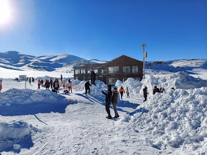 Niğde keten çimen kayak merkezi