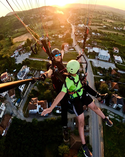 SKYLINE Yamaç Paraşütü - Flight Center