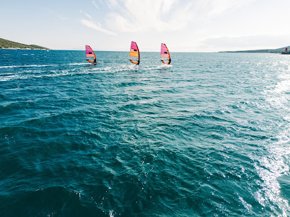 Sunsurf Alacati (Windsurf Wingfoil Kitesurf)