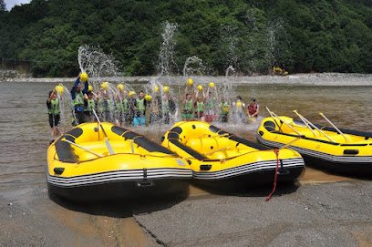 Taka Rafting