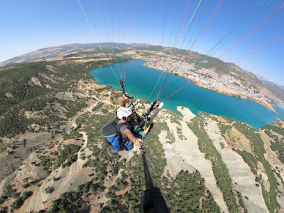 Tunceli Yamaç Paraşütü