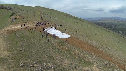 Yamaçlar köyü Yamaç paraşutü alanı